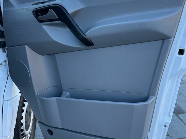 Белый Мерседес Sprinter, объемом двигателя 2.2 л и пробегом 285 тыс. км за 9800 $, фото 22 на Automoto.ua