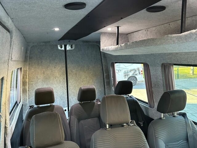Белый Мерседес Sprinter, объемом двигателя 2.2 л и пробегом 285 тыс. км за 9800 $, фото 18 на Automoto.ua