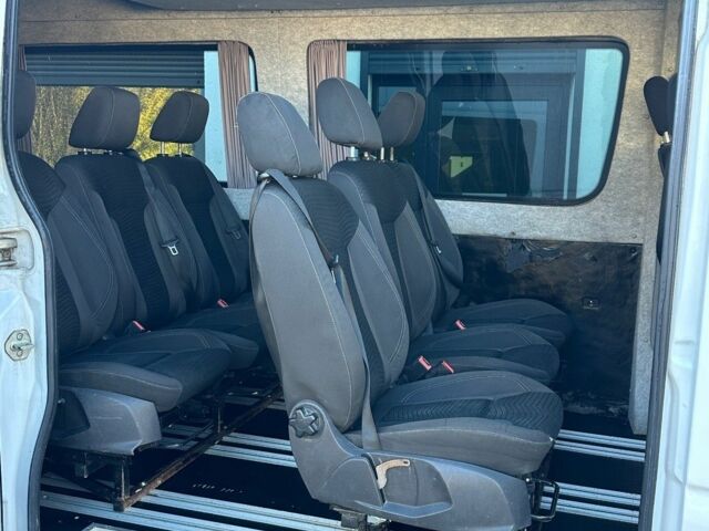 Белый Мерседес Sprinter, объемом двигателя 2.2 л и пробегом 285 тыс. км за 9800 $, фото 17 на Automoto.ua