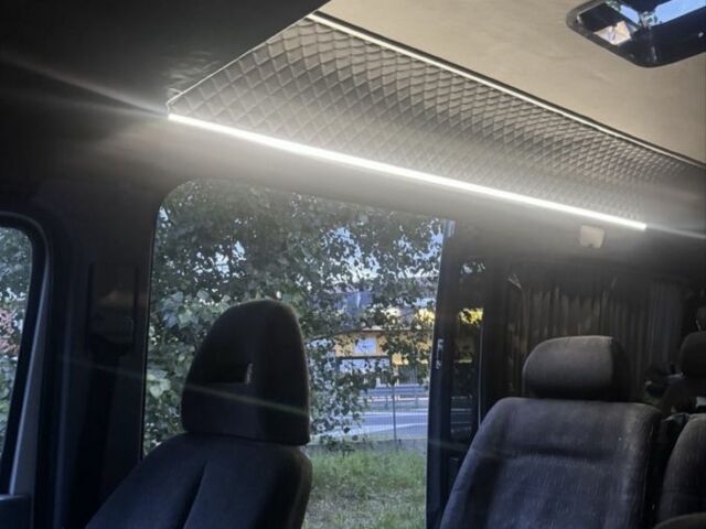 Белый Мерседес Sprinter, объемом двигателя 2.9 л и пробегом 250 тыс. км за 7900 $, фото 6 на Automoto.ua