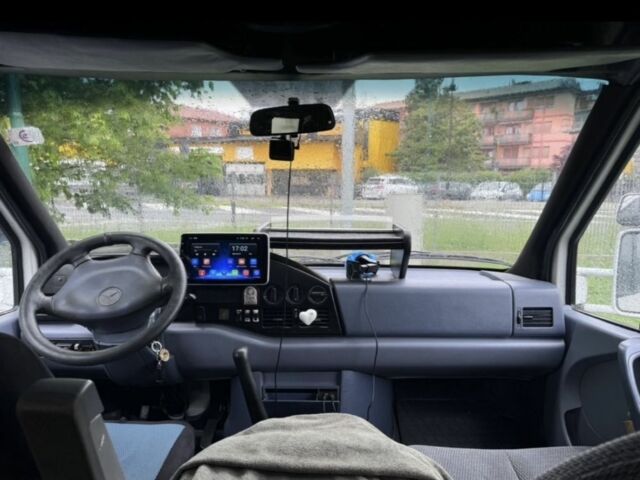Белый Мерседес Sprinter, объемом двигателя 2.9 л и пробегом 250 тыс. км за 7900 $, фото 5 на Automoto.ua