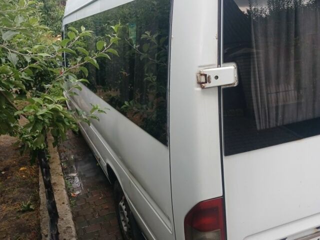 Білий Мерседес Sprinter, об'ємом двигуна 2.9 л та пробігом 500 тис. км за 6999 $, фото 13 на Automoto.ua