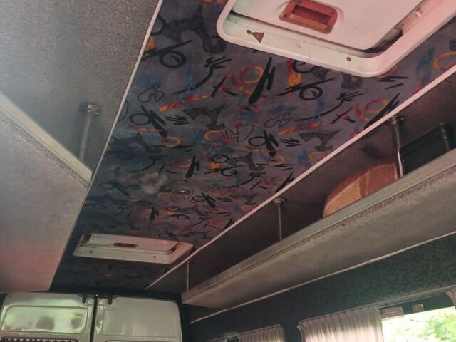 Білий Мерседес Sprinter, об'ємом двигуна 2.9 л та пробігом 500 тис. км за 6999 $, фото 6 на Automoto.ua