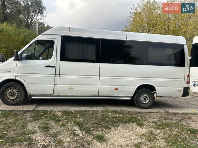 Белый Мерседес Sprinter, объемом двигателя 2.87 л и пробегом 500 тыс. км за 6800 $, фото 3 на Automoto.ua