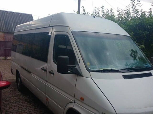 Білий Мерседес Sprinter, об'ємом двигуна 2.9 л та пробігом 500 тис. км за 6999 $, фото 1 на Automoto.ua