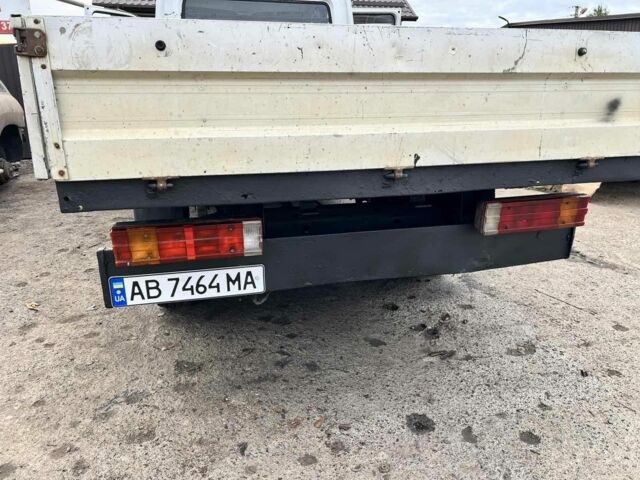 Білий Мерседес Sprinter, об'ємом двигуна 2.1 л та пробігом 400 тис. км за 3750 $, фото 22 на Automoto.ua