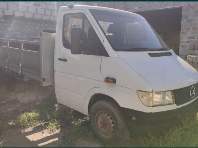 Белый Мерседес Sprinter, объемом двигателя 2 л и пробегом 3 тыс. км за 5500 $, фото 8 на Automoto.ua