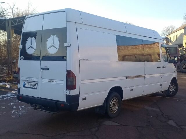 Белый Мерседес Sprinter, объемом двигателя 2.9 л и пробегом 543 тыс. км за 6500 $, фото 4 на Automoto.ua