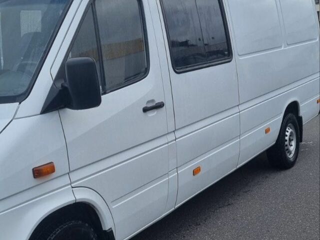 Білий Мерседес Sprinter, об'ємом двигуна 2.7 л та пробігом 500 тис. км за 13000 $, фото 7 на Automoto.ua