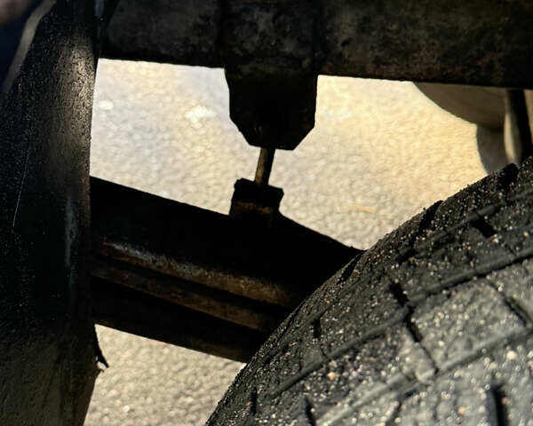 Белый Мерседес Sprinter, объемом двигателя 2.2 л и пробегом 467 тыс. км за 10300 $, фото 11 на Automoto.ua