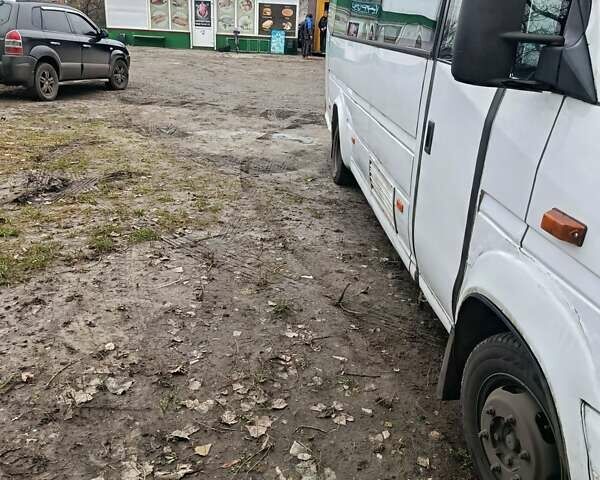 Білий Мерседес Sprinter, об'ємом двигуна 2.7 л та пробігом 472 тис. км за 12000 $, фото 5 на Automoto.ua