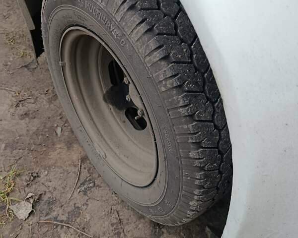 Білий Мерседес Sprinter, об'ємом двигуна 2.7 л та пробігом 472 тис. км за 12000 $, фото 3 на Automoto.ua