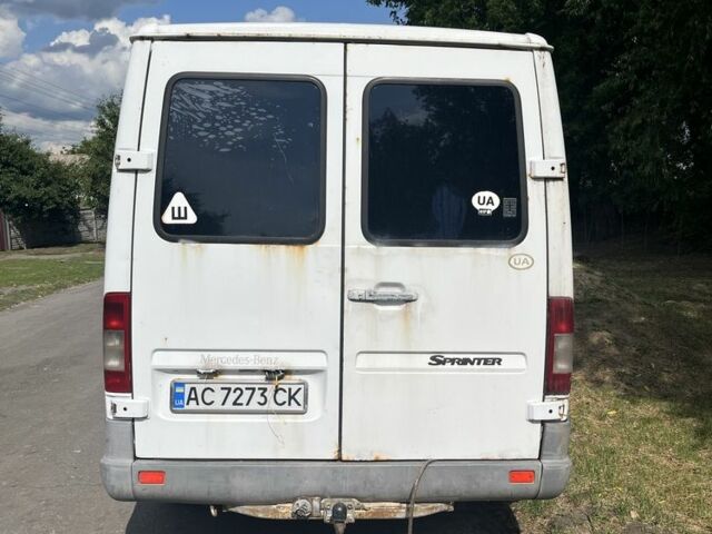 Білий Мерседес Sprinter, об'ємом двигуна 2.1 л та пробігом 17 тис. км за 1990 $, фото 2 на Automoto.ua
