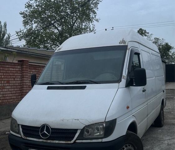 Білий Мерседес Sprinter, об'ємом двигуна 0.22 л та пробігом 3 тис. км за 5700 $, фото 3 на Automoto.ua