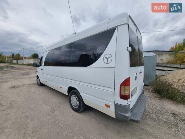 Белый Мерседес Sprinter, объемом двигателя 2.15 л и пробегом 648 тыс. км за 5600 $, фото 13 на Automoto.ua