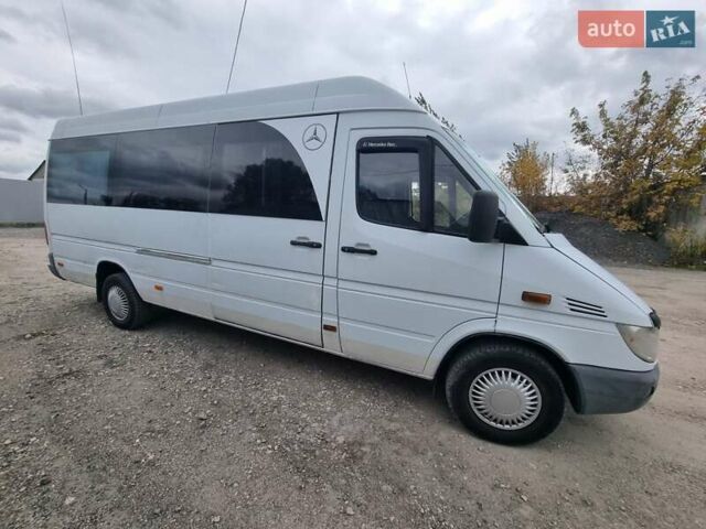 Белый Мерседес Sprinter, объемом двигателя 2.15 л и пробегом 648 тыс. км за 5600 $, фото 5 на Automoto.ua