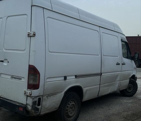 Білий Мерседес Sprinter, об'ємом двигуна 0.22 л та пробігом 3 тис. км за 5700 $, фото 7 на Automoto.ua