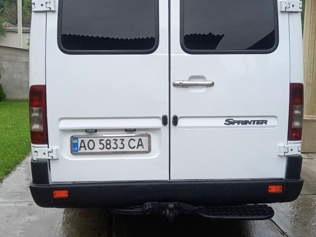 Білий Мерседес Sprinter, об'ємом двигуна 2.1 л та пробігом 714 тис. км за 9500 $, фото 7 на Automoto.ua