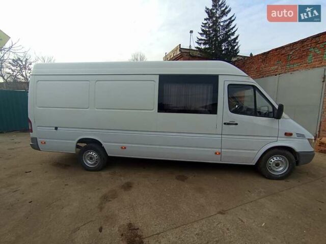 Білий Мерседес Sprinter, об'ємом двигуна 2.15 л та пробігом 700 тис. км за 8600 $, фото 3 на Automoto.ua