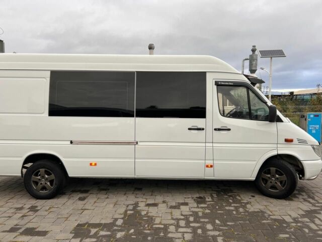 Белый Мерседес Sprinter, объемом двигателя 0 л и пробегом 400 тыс. км за 14000 $, фото 6 на Automoto.ua