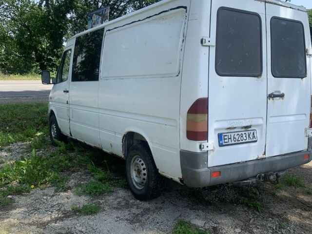 Белый Мерседес Sprinter, объемом двигателя 0 л и пробегом 2 тыс. км за 2900 $, фото 1 на Automoto.ua