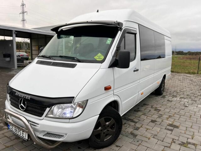 Белый Мерседес Sprinter, объемом двигателя 0 л и пробегом 400 тыс. км за 14000 $, фото 4 на Automoto.ua