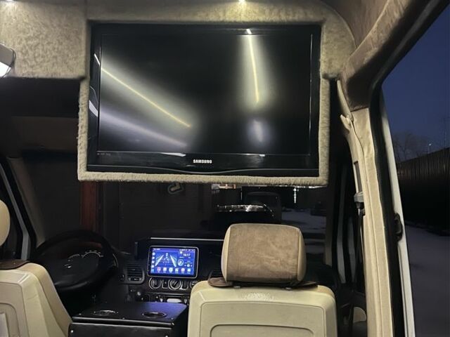 Білий Мерседес Sprinter, об'ємом двигуна 0.22 л та пробігом 700 тис. км за 9499 $, фото 7 на Automoto.ua