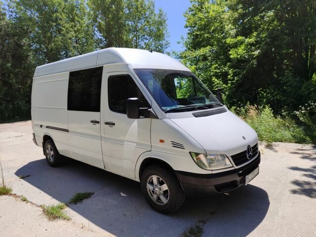 Белый Мерседес Sprinter, объемом двигателя 2.7 л и пробегом 7 тыс. км за 7300 $, фото 1 на Automoto.ua