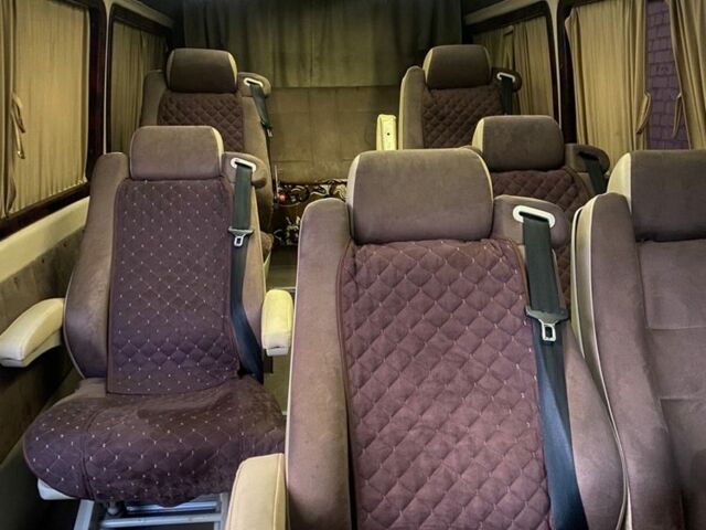 Белый Мерседес Sprinter, объемом двигателя 0.22 л и пробегом 700 тыс. км за 9499 $, фото 6 на Automoto.ua