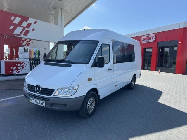 Белый Мерседес Sprinter, объемом двигателя 2.7 л и пробегом 433 тыс. км за 13000 $, фото 1 на Automoto.ua