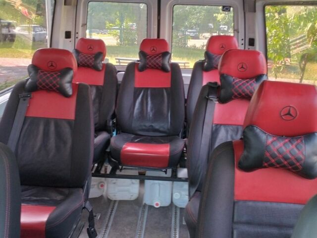 Белый Мерседес Sprinter, объемом двигателя 2.1 л и пробегом 383 тыс. км за 8500 $, фото 5 на Automoto.ua