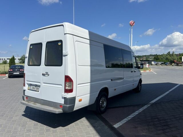 Белый Мерседес Sprinter, объемом двигателя 2.7 л и пробегом 433 тыс. км за 13000 $, фото 3 на Automoto.ua