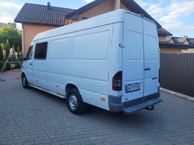 Белый Мерседес Sprinter, объемом двигателя 2.7 л и пробегом 450 тыс. км за 9199 $, фото 6 на Automoto.ua