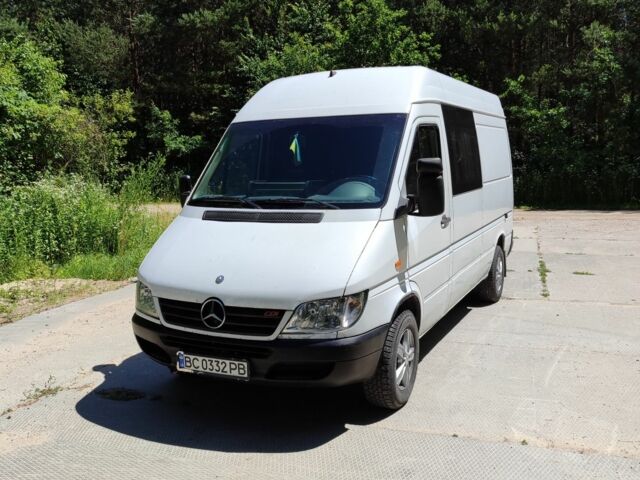 Белый Мерседес Sprinter, объемом двигателя 2.7 л и пробегом 7 тыс. км за 7300 $, фото 4 на Automoto.ua