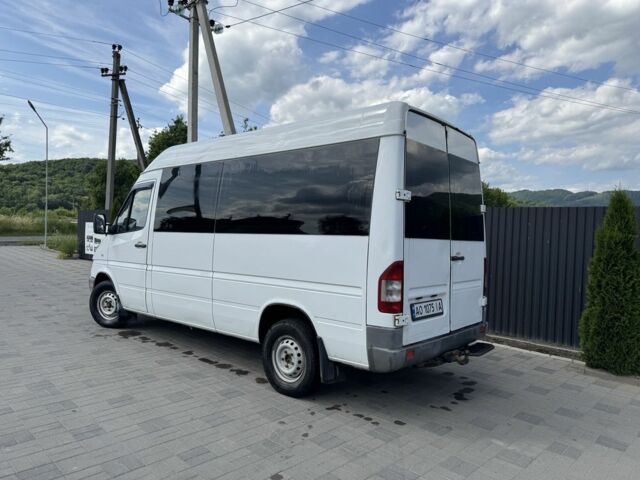 Белый Мерседес Sprinter, объемом двигателя 2.1 л и пробегом 545 тыс. км за 6800 $, фото 4 на Automoto.ua