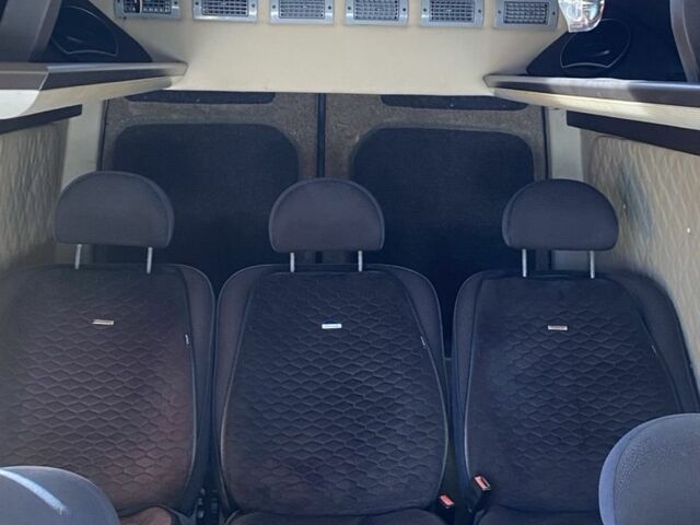 Белый Мерседес Sprinter, объемом двигателя 2.1 л и пробегом 200 тыс. км за 9700 $, фото 11 на Automoto.ua