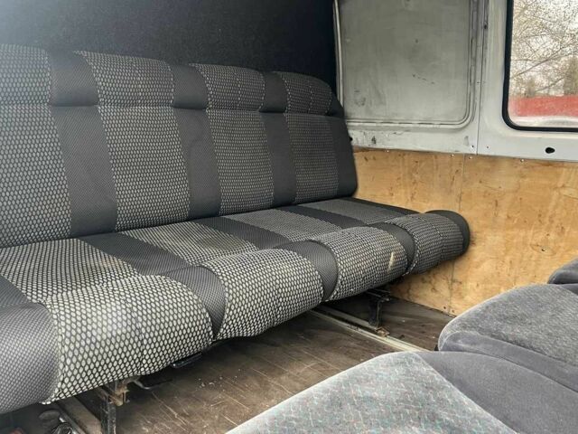 Белый Мерседес Sprinter, объемом двигателя 2.2 л и пробегом 561 тыс. км за 9500 $, фото 15 на Automoto.ua