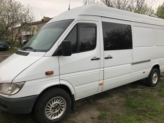 Білий Мерседес Sprinter, об'ємом двигуна 0.22 л та пробігом 400 тис. км за 8500 $, фото 5 на Automoto.ua