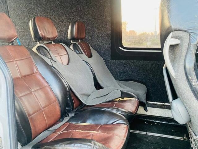 Білий Мерседес Sprinter, об'ємом двигуна 2.1 л та пробігом 500 тис. км за 10500 $, фото 12 на Automoto.ua