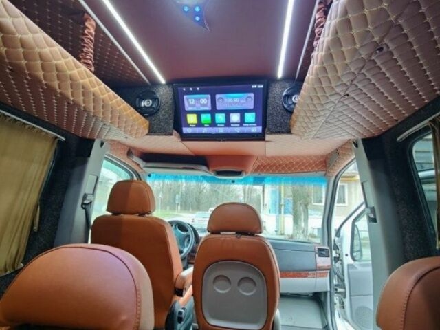 Белый Мерседес Sprinter, объемом двигателя 2 л и пробегом 604 тыс. км за 12500 $, фото 4 на Automoto.ua