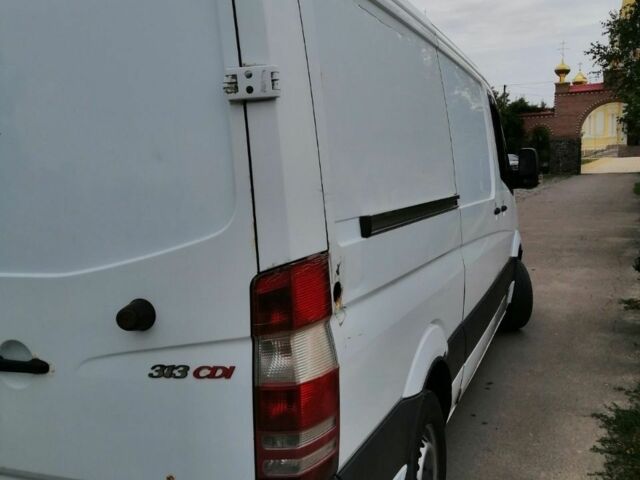 Белый Мерседес Sprinter, объемом двигателя 2.1 л и пробегом 100 тыс. км за 7700 $, фото 2 на Automoto.ua