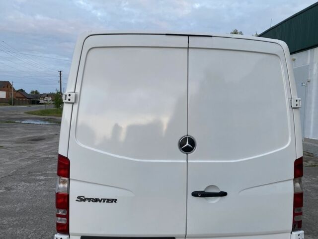 Білий Мерседес Sprinter, об'ємом двигуна 2.1 л та пробігом 480 тис. км за 9700 $, фото 4 на Automoto.ua