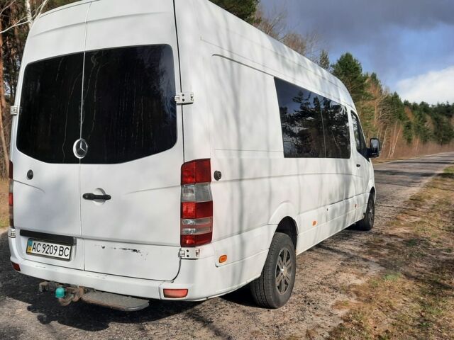 Білий Мерседес Sprinter, об'ємом двигуна 2.1 л та пробігом 340 тис. км за 12500 $, фото 14 на Automoto.ua