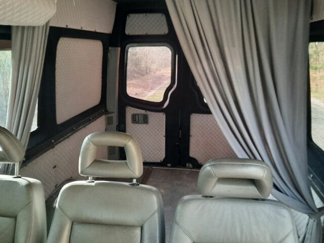 Білий Мерседес Sprinter, об'ємом двигуна 2.1 л та пробігом 340 тис. км за 12500 $, фото 18 на Automoto.ua