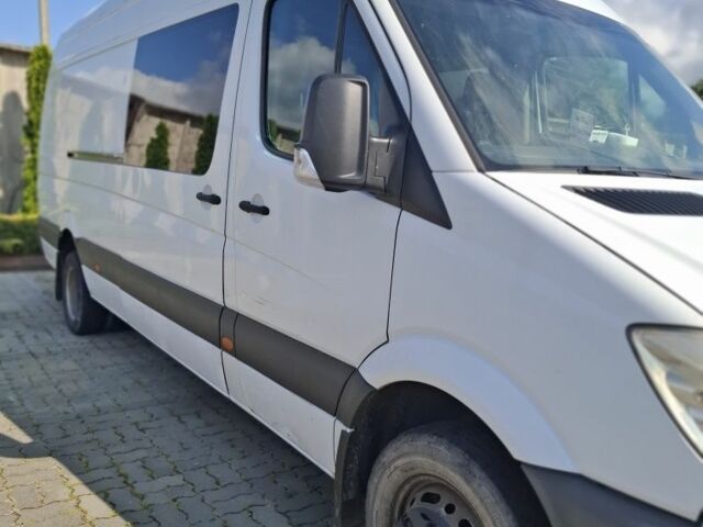 Белый Мерседес Sprinter, объемом двигателя 2.2 л и пробегом 401 тыс. км за 12000 $, фото 4 на Automoto.ua