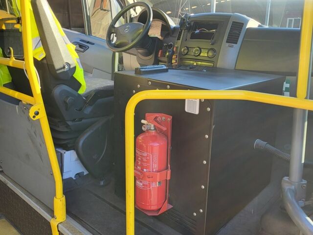 Білий Мерседес Sprinter, об'ємом двигуна 0 л та пробігом 700 тис. км за 30808 $, фото 10 на Automoto.ua
