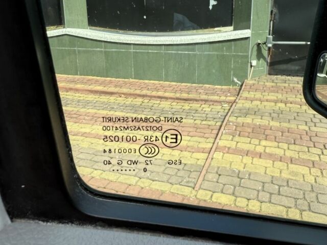 Белый Мерседес Sprinter, объемом двигателя 2.1 л и пробегом 441 тыс. км за 12900 $, фото 21 на Automoto.ua