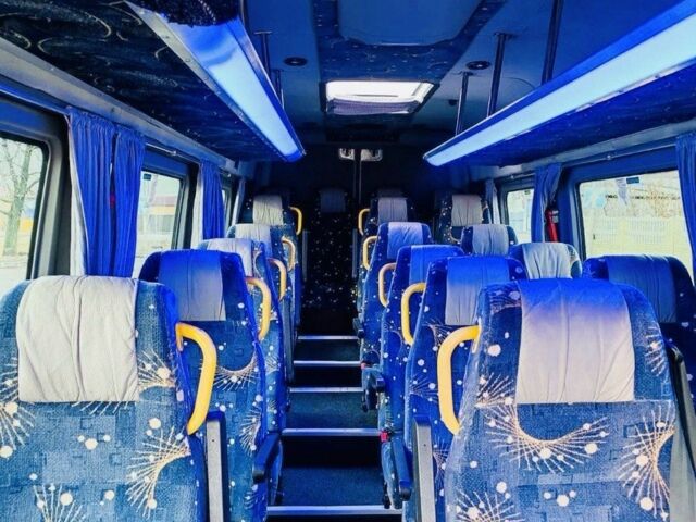 Белый Мерседес Sprinter, объемом двигателя 3 л и пробегом 226 тыс. км за 37000 $, фото 8 на Automoto.ua