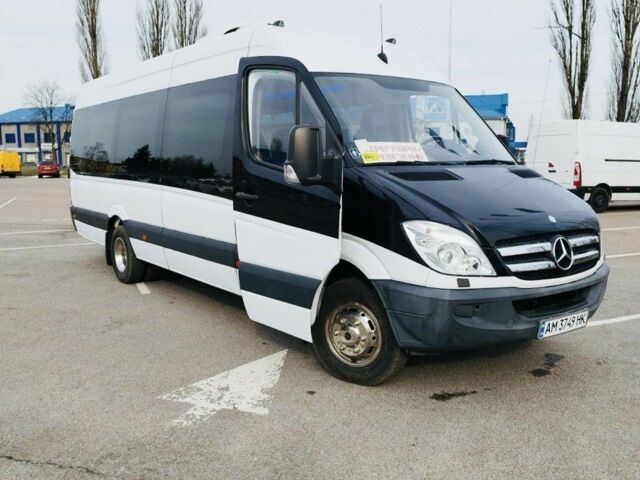 Белый Мерседес Sprinter, объемом двигателя 3 л и пробегом 226 тыс. км за 37000 $, фото 2 на Automoto.ua