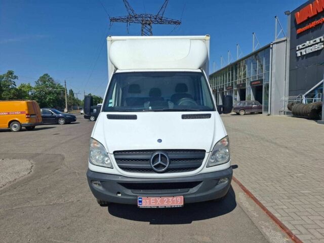 Белый Мерседес Sprinter, объемом двигателя 2.2 л и пробегом 266 тыс. км за 12999 $, фото 2 на Automoto.ua